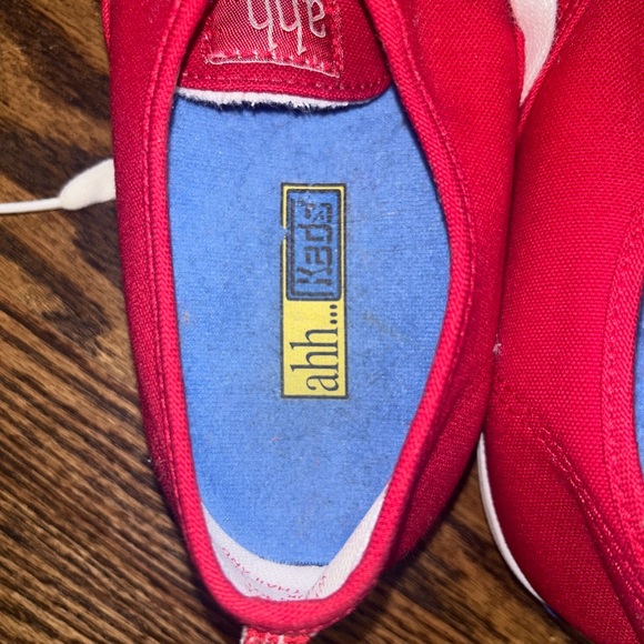Classic KEDS! Bright red!Practically new! So cute and practical - Picture 4 of 6